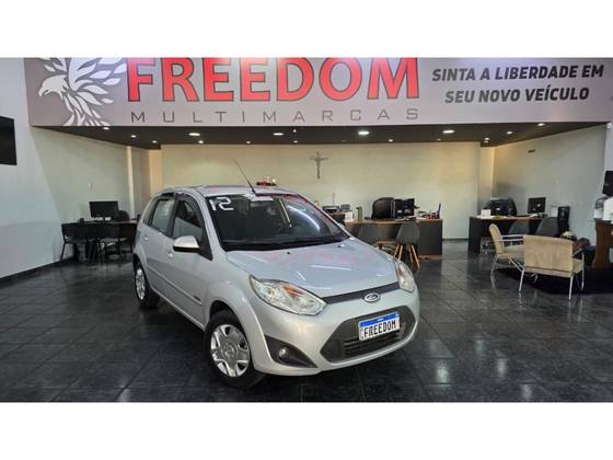 FORD FIESTA 1.6 MPI CLASS HATCH 8V FLEX 4P MANUAL